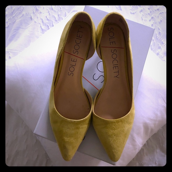 yellow kitten heel